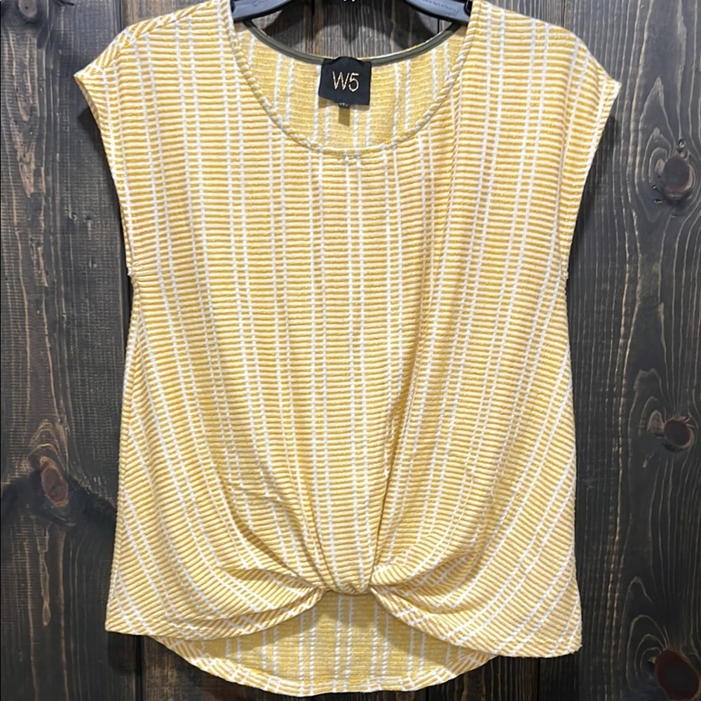 W5 Twist‎ Front Boho Top Size M Yellow White Stripe Cap Sleeve Tee